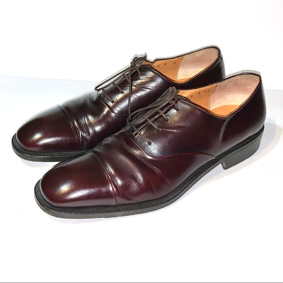 SALVATORE FERRAGAMO Luxury Cap Toe Oxfords - Picture 7 of 13